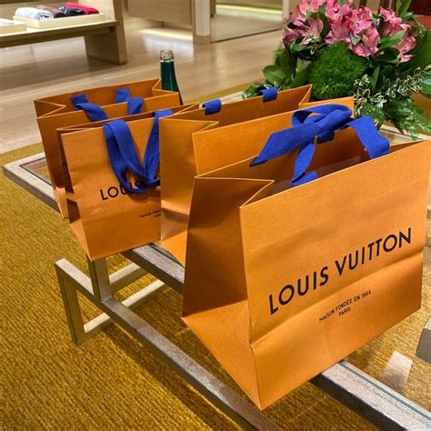 louis vuitton calgary reviews|chinook centre calgary.